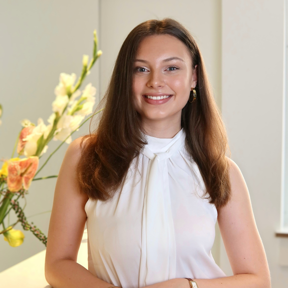 Central Aesthetics Team - Alena Runa Kimmel